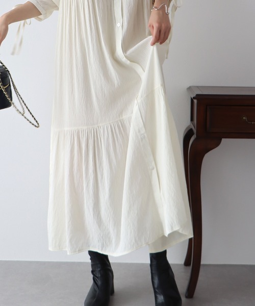 BLUEEAST(ブルーイースト)の「シアーシャーリングワンピース(シャツワンピース・レディース・ブラック/ベージュ/アイボリー・MEDIUM)」の12枚目の写真