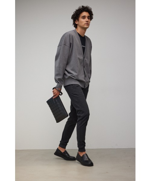 AZUL by moussy(アズールバイマウジー)の「フェイクレザーキルティングクラッチバッグ(クラッチバッグ・メンズ・ブラック・FREE)」の9枚目の写真