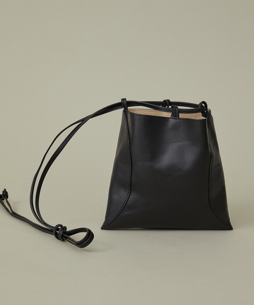 MARROW（マロウ）の「【MARROW/(マロー)】PILLOW-3/レザー巾着