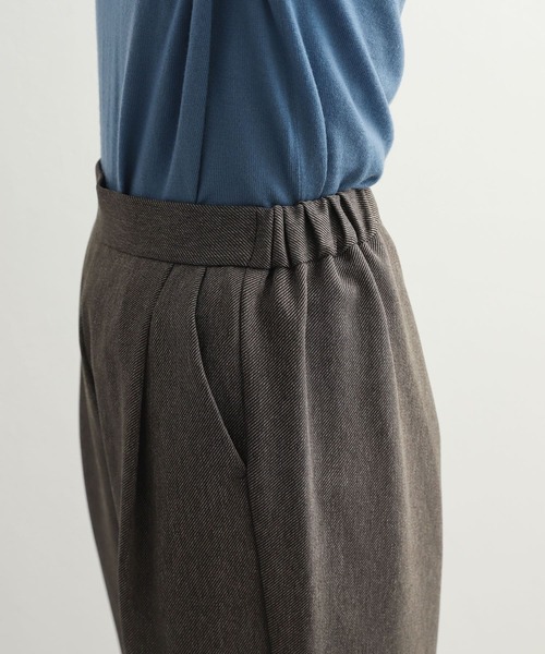 URBAN RESEARCH DOORS（アーバンリサーチドアーズ）の「メランジツイルイージーパンツ（その他パンツ・レディース・チャコールグレー/ブラウン・SMALL/MEDIUM）」の8枚目の写真