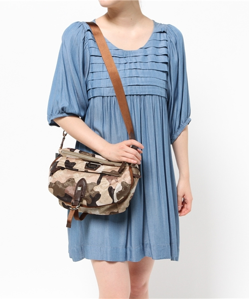russet for traveller（ラシット フォー トラベラー）の「ボディバッグ