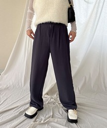 ストレートスラックス