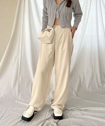 ストレートスラックス
