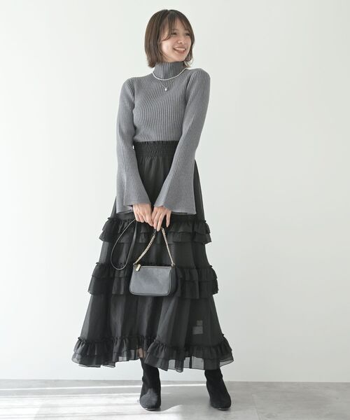 rps(アールピーエス)の「ベルスリーブボトルネックニットプルオーバー(ニット/セーター・レディース・イエロー/ブラック/グリーン/アイボリー/ラベンダー/ベージュ系その他/グレー系その他・フリー)」の14枚目の写真