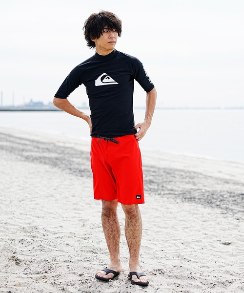 Quiksilver クイックシルバー　ボードショーツレッド チェック柄水着 Quiksilver（クイックシルバー）の「QUIKSILVER/クイック