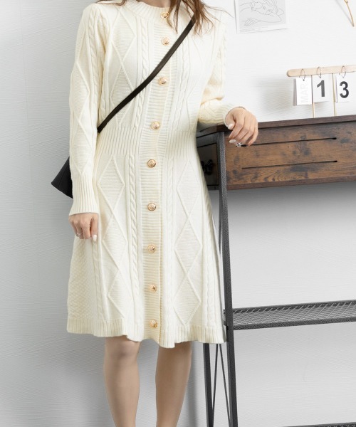 Miniministore（ミニミニストア）の「ケーブルニットワンピース ミニ きれいめ（ワンピース・レディース・ピンク/アイボリー/ブラック/ブラック系1/アイボリー系1・S/L）」の11枚目の写真