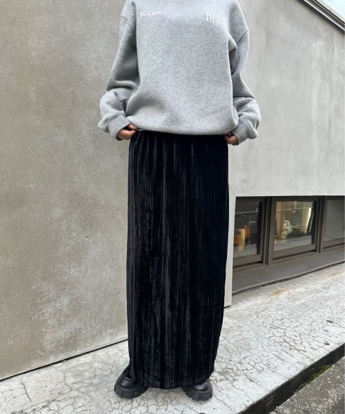 LIENCOEUR（リアンクール）の「ベロアストライプロングスカート（スカート・レディース・キャメル/グレー/ブラック/アッシュグレー・FREE）」の6枚目の写真
