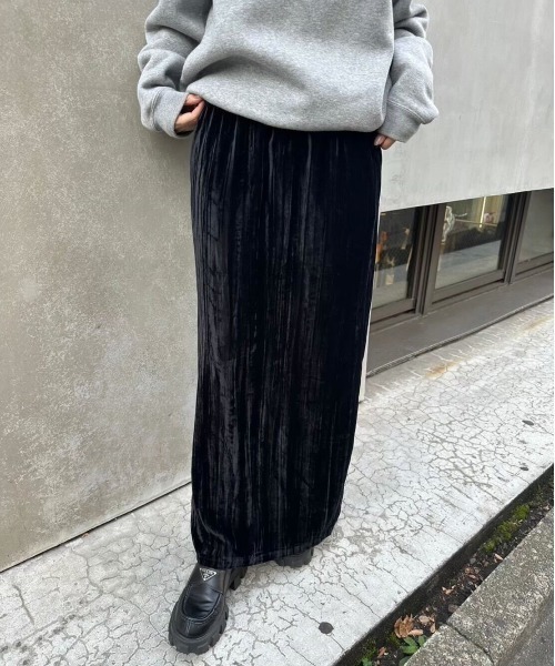 LIENCOEUR（リアンクール）の「ベロアストライプロングスカート