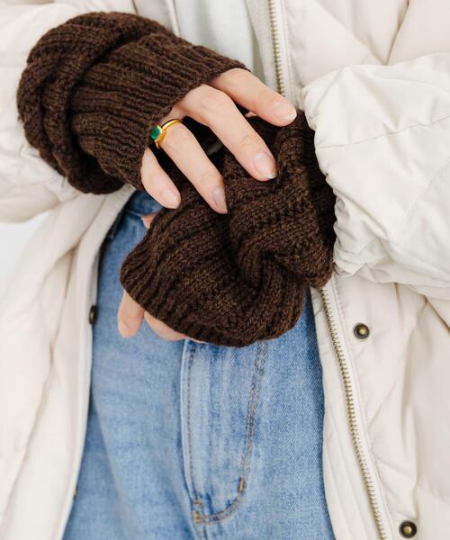 URBAN RESEARCH（アーバンリサーチ）の「アームウォーマー（手袋・レディース・ブラウン/グレー・FREE）」の3枚目の写真