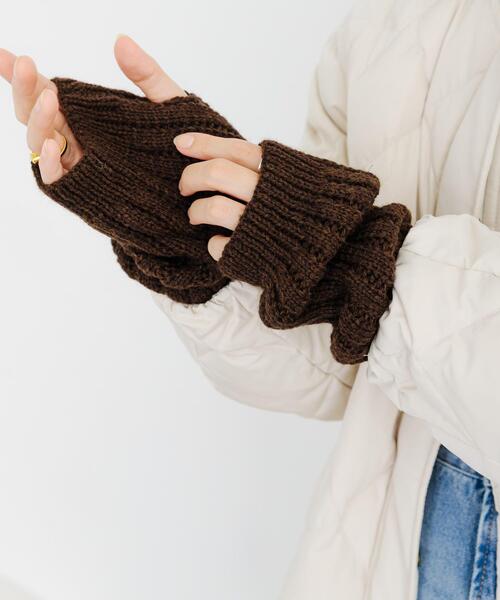 URBAN RESEARCH（アーバンリサーチ）の「アームウォーマー（手袋・レディース・ブラウン/グレー・FREE）」の4枚目の写真