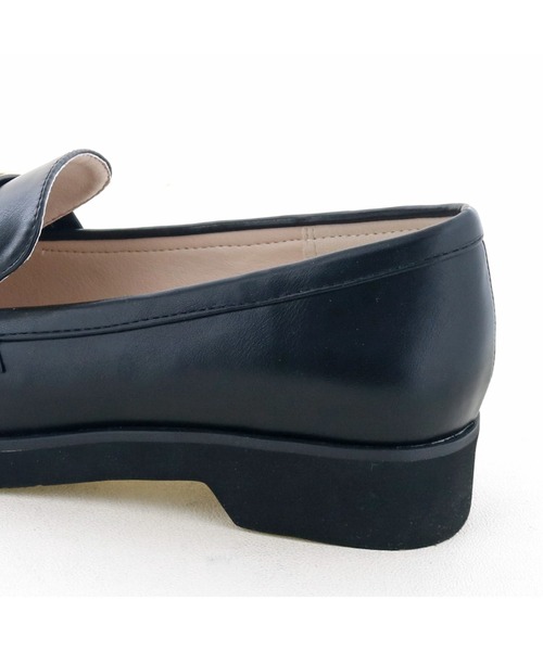 byあしながおじさん(バイアシナガオジサン)の「晴雨兼用|ビットローファー 8750427(ローファー・レディース・ブラック/ピンク/アイボリー/グレイッシュベージュ/ダークブラウン/ダークベージュ・23.0cm/23.5cm/22.5cm/24.0cm/24.5cm)」の14枚目の写真