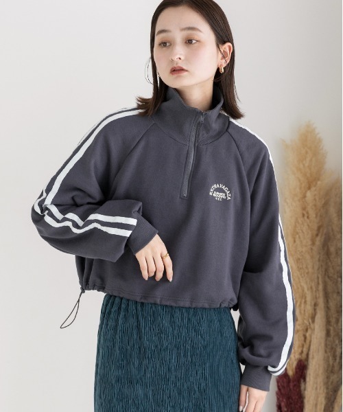 ad thie(アドティエ)の「裏起毛・刺繍入り サイドラインハーフジッププルオーバー(Tシャツ/カットソー・レディース・チャコール/オートミール/ネイビー・FREE)」の11枚目の写真