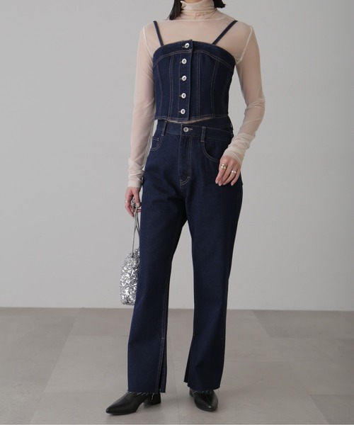 FREE'S MART(フリーズマート)の「フロントボタンデニムビスチェ(ベスト・レディース・ケミカルウォッシュ/ワンウォッシュ・FREE)」の7枚目の写真