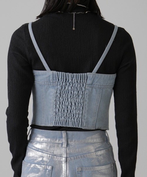 FREE'S MART(フリーズマート)の「フロントボタンデニムビスチェ(ベスト・レディース・ケミカルウォッシュ/ワンウォッシュ・FREE)」の16枚目の写真