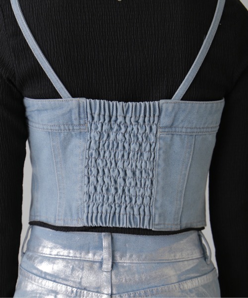 FREE'S MART(フリーズマート)の「フロントボタンデニムビスチェ(ベスト・レディース・ケミカルウォッシュ/ワンウォッシュ・FREE)」の18枚目の写真