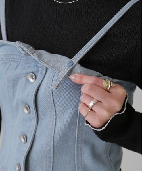 FREE'S MART(フリーズマート)の「フロントボタンデニムビスチェ(ベスト・レディース・ケミカルウォッシュ/ワンウォッシュ・FREE)」の19枚目の写真