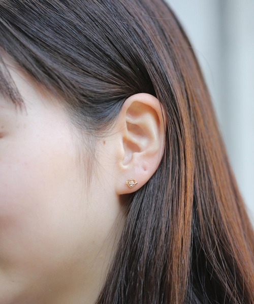 tone(トーン)の「【Peony/ピオニー】/サージカルステンレス 2種ハートモチーフピアス(ピアス(両耳用)・レディース・ゴールド系1/ゴールド系2/シルバー系2/その他2/その他1/シルバー系1・FREE)」の4枚目の写真