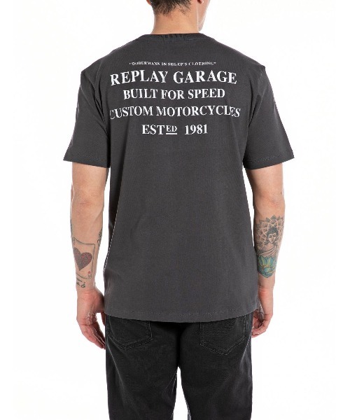 送料込★REPLAY★M3054 Tシャツ REPLAY グラフィックロゴTシャツ M3042 ．000