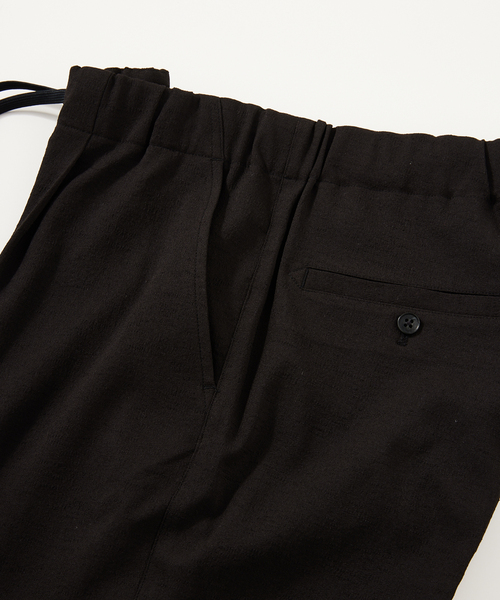 JOURNAL STANDARD relume（ジャーナルスタンダード　レリューム）の「サイドメランジ イージーパンツ（スラックス・メンズ・ブラック/ブラックミックス/ベージュ系その他・MEDIUM/LARGE）」の16枚目の写真