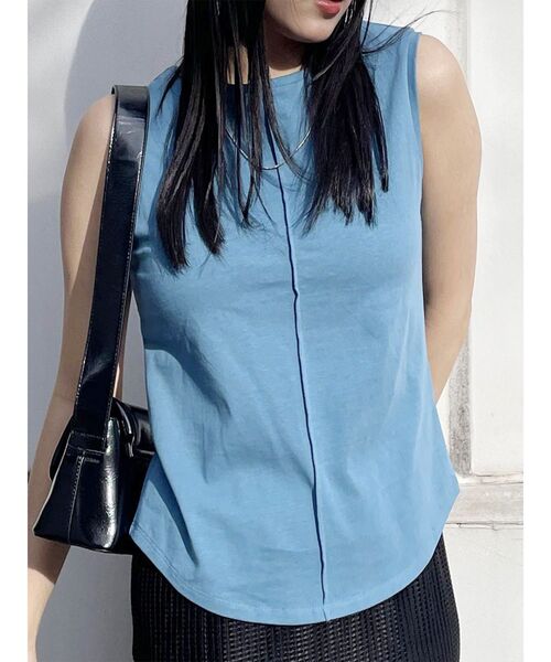 MURUA（ムルーア）の「2WAYコンパクトカットソー（タンクトップ・レディース・ホワイト/レッド/ブラック/グレー/ブルー・FREE）」の5枚目の写真