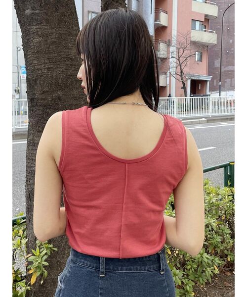 MURUA（ムルーア）の「2WAYコンパクトカットソー（タンクトップ・レディース・ホワイト/レッド/ブラック/グレー/ブルー・FREE）」の11枚目の写真