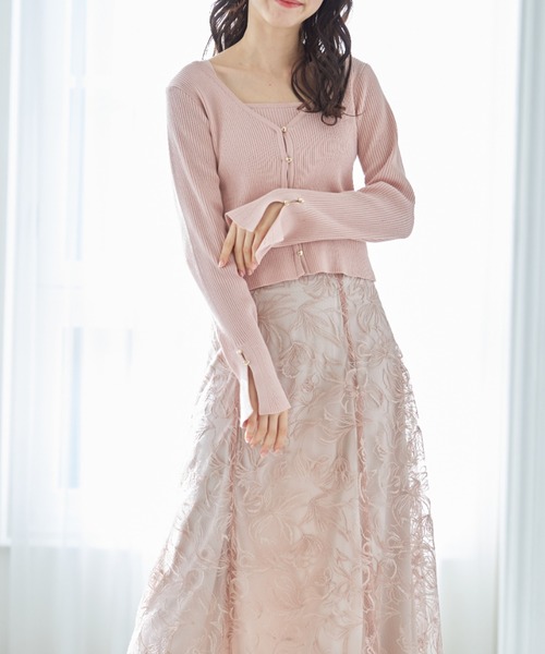 tocco closet(トッコ クローゼット)の「ベーシックキャミソール×プチハート釦カーディガンのリブニットアンサンブル(アンサンブル・レディース・ブラック/オフホワイト/ピンク・M)」の16枚目の写真