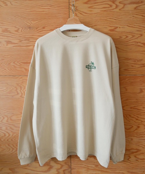 The Endless Summer(エンドレスサマー)の「【WEB / FLAG SHOP限定】TES CAL BOX LOGO LONG SLEEVE T /オーバーサイズ・ビッグシルエット・ロンT(Tシャツ/カットソー・メンズ・サンドベージュ/ラベンダー/ライトグレー/レッド/グリーン/ブルー・SMALL/MEDIUM/LARGE/X-LARGE)」の11枚目の写真