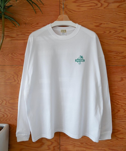 The Endless Summer(エンドレスサマー)の「【WEB / FLAG SHOP限定】TES CAL BOX LOGO LONG SLEEVE T /オーバーサイズ・ビッグシルエット・ロンT(Tシャツ/カットソー・メンズ・サンドベージュ/ラベンダー/ライトグレー/レッド/グリーン/ブルー・SMALL/MEDIUM/LARGE/X-LARGE)」の13枚目の写真