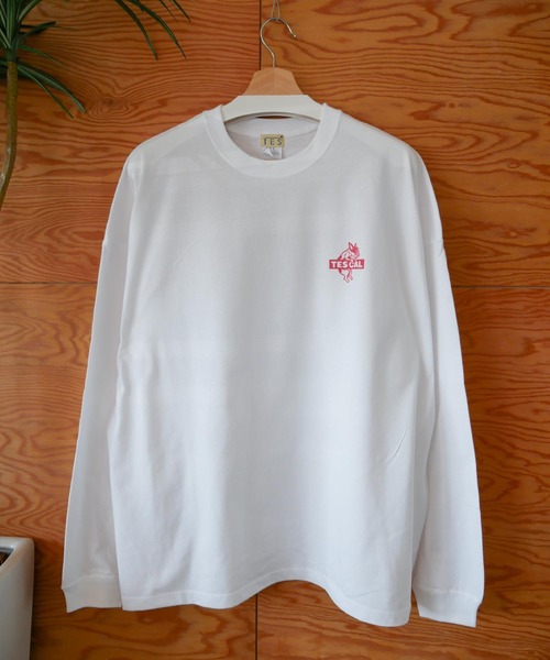 The Endless Summer(エンドレスサマー)の「【WEB / FLAG SHOP限定】TES CAL BOX LOGO LONG SLEEVE T /オーバーサイズ・ビッグシルエット・ロンT(Tシャツ/カットソー・メンズ・サンドベージュ/ラベンダー/ライトグレー/レッド/グリーン/ブルー・SMALL/MEDIUM/LARGE/X-LARGE)」の19枚目の写真