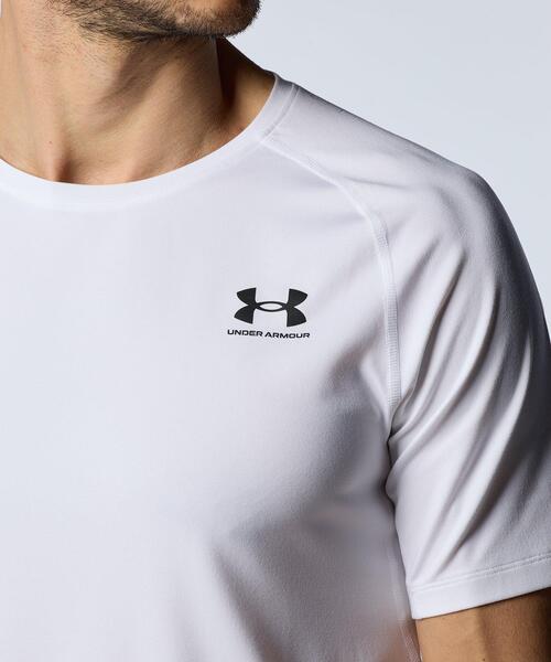 UNDER ARMOUR(アンダーアーマー)の「UAヒートギア フィッティド ショートスリーブシャツ(トレーニング/メンズ)(Tシャツ/カットソー・メンズ・ホワイト・XL/M/XXL/S/L/3XL)」の4枚目の写真