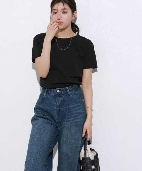 Pierrot(ピエロ)の「シンプルTシャツ(Tシャツ/カットソー・レディース・ライトベージュ/ブラック/ネイビー/オフホワイト/チャコール・S/M/L)」の18枚目の写真