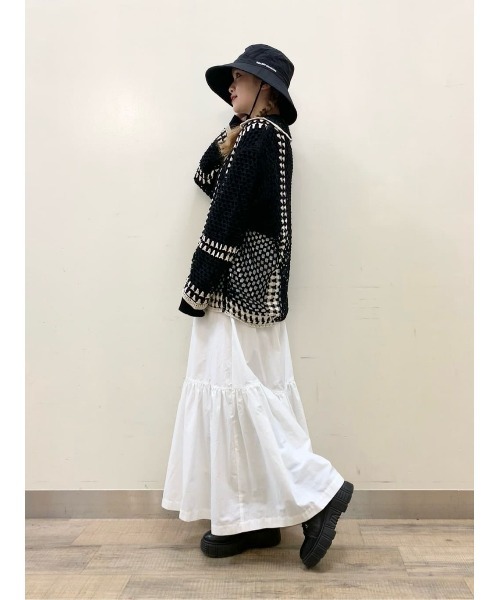 HONEYSUCKLE ROSE(ハニーサックルローズ)の「【HONEYSUCKLE ROSE】カギ針編み風カーデレイヤード(アンサンブル・レディース・ブラック/ホワイト・M/L/XL)」の21枚目の写真