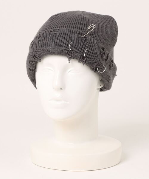 SPINNS（スピンズ）の「ダメージニットキャップ リング安全ピン（ニットキャップ/ビーニー・メンズ・ブラック/グレー/カーキ・ONESIZE）」の2枚目の写真