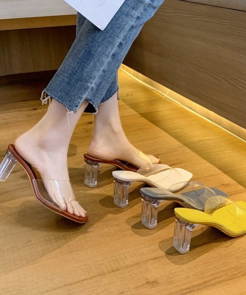 Miniministore(ミニミニストア)の「ワンベルト クリアヒールサンダル 韓国風(サンダル・レディース・ワインレッド/ホワイト/イエロー/ブルーグレー・24.0cm/24.5cm/23.5cm/23.0cm/22.5cm)」の8枚目の写真