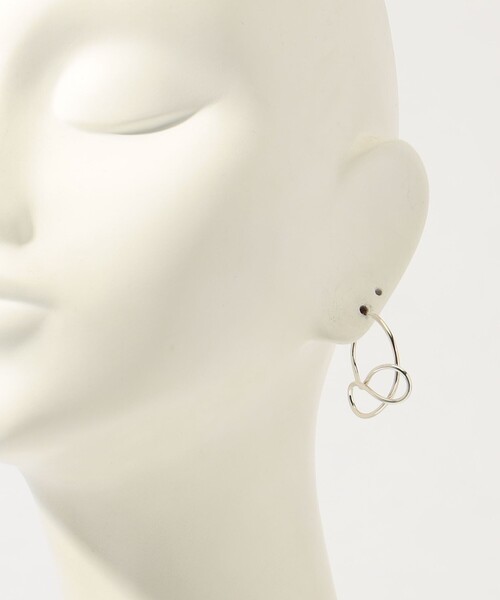 BAR Jewellery CIRRUS ピアス BAR JEWELLERY（バージュエリー）の「BAR Jewellery CIRRUS ピアス