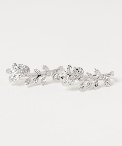 Zoule（ゾーラ）の「Zoule ゾーラ：rose ivy　イヤーカフ　両耳イヤカフ　イヤリング（セットイヤーカフ）（イヤーカフ・レディース・ゴールド/シルバー・FREE）」の3枚目の写真