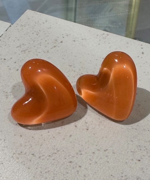 mystic（ミスティック）の「クリアハートイヤリング（ブレスレット・レディース・ブラウン/オフホワイト・ONE SIZE）」の3枚目の写真