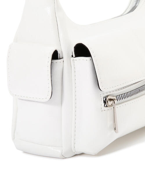 FREE'S MART（フリーズマート）の「◆カーゴバッグ（ハンドバッグ・レディース・ブラック/ホワイト・ﾌﾘ-）」の13枚目の写真