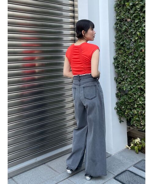 MURUA（ムルーア）の「ランダムシャーリングトップス（Tシャツ/カットソー・レディース・オレンジ/ブラック・FREE）」の16枚目の写真