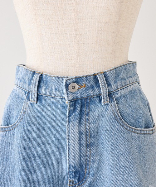 one after another NICE CLAUP（ワンアフターアナザーナイスクラップ）の「ダメージデニムワイドパンツ【SMサイズ展開】（デニムパンツ・レディース・サックスブルー/ブラック/ブルー・MEDIUM/SMALL）」の22枚目の写真