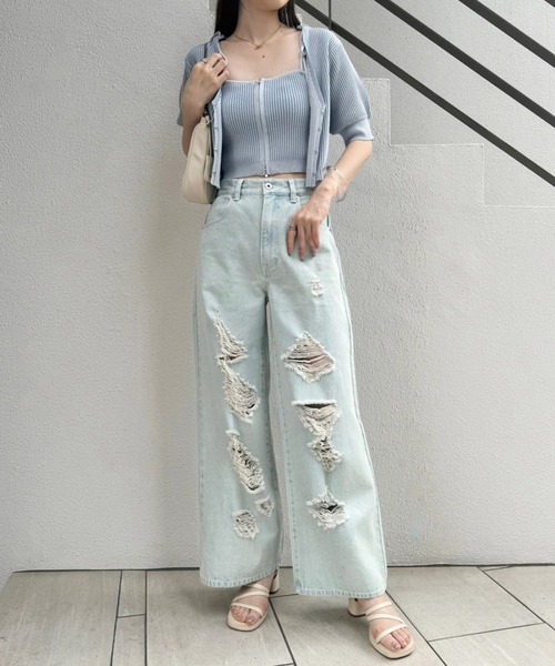 one after another NICE CLAUP（ワンアフターアナザーナイスクラップ）の「ダメージデニムワイドパンツ【SMサイズ展開】（デニムパンツ・レディース・サックスブルー/ブラック/ブルー・MEDIUM/SMALL）」の11枚目の写真