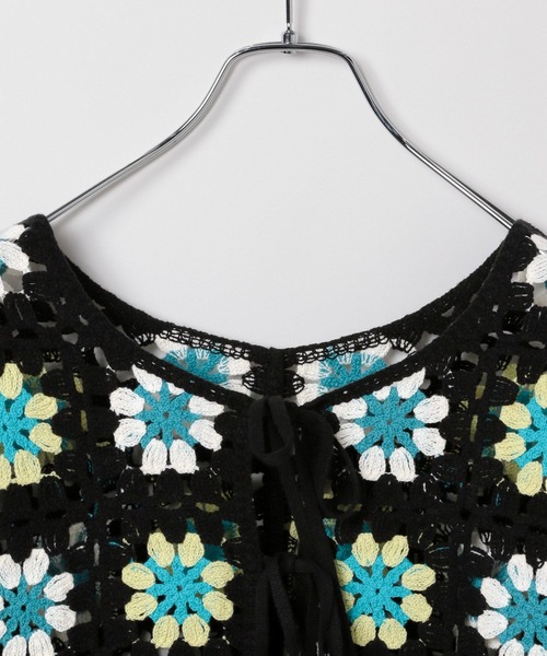 PAGEBOY（ページボーイ）の「クロシェライクリボン半袖トップス（ニット/セーター・レディース・ブラック/ホワイト×ブラック/ブルー・FREE）」の13枚目の写真