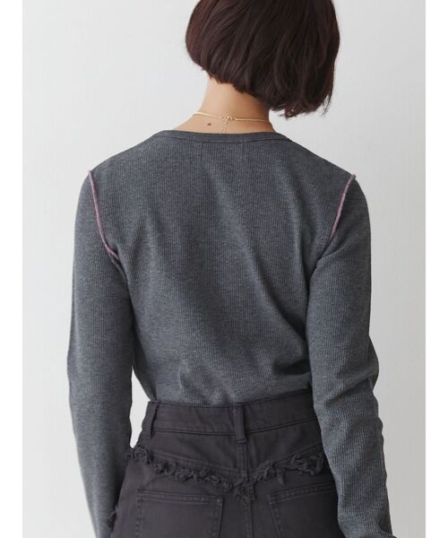 jouetie(ジュエティ)の「ワッフルフィットロンT(Tシャツ/カットソー・レディース・ブラック/オフホワイト/ブルー・MEDIUM)」の19枚目の写真