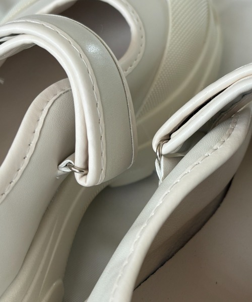 Teem Store（チームストア）の「ベルトストラップ メリージェーンチャンキースニーカー（スニーカー・レディース・アイボリー/ブラック・35inch/37inch/39inch）」の22枚目の写真