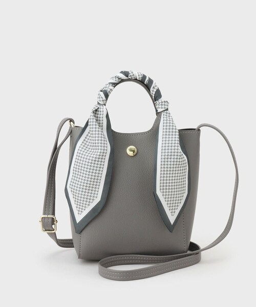 OPAQUE.CLIP（オペークドットクリップ）の「◆長さ調整可能！千鳥柄スカーフ付き合皮ミニショルダーバッグ（ショルダーバッグ・レディース・ブラウン系その他/ボルドー/ブラック/チャコールグレー・00）」の3枚目の写真