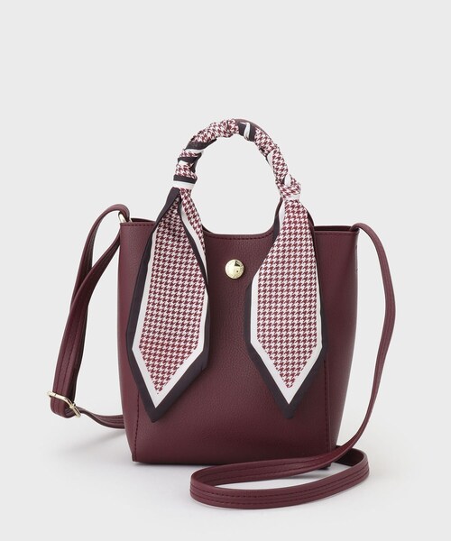 OPAQUE.CLIP（オペークドットクリップ）の「◆長さ調整可能！千鳥柄スカーフ付き合皮ミニショルダーバッグ（ショルダーバッグ・レディース・ブラウン系その他/ボルドー/ブラック/チャコールグレー・00）」の4枚目の写真