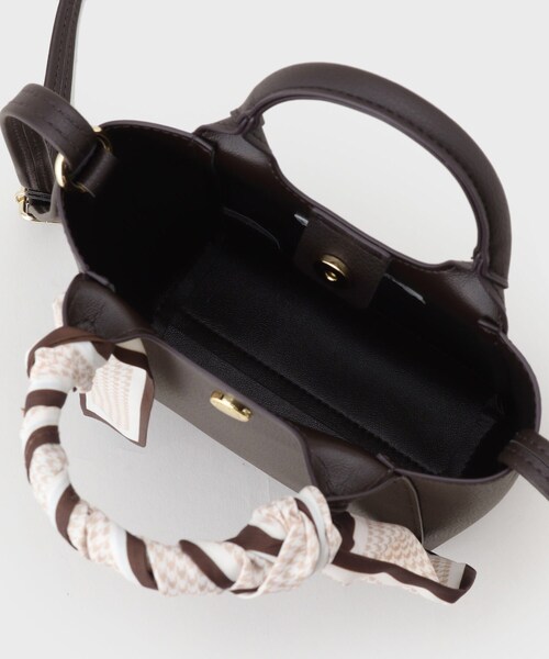 OPAQUE.CLIP（オペークドットクリップ）の「◆長さ調整可能！千鳥柄スカーフ付き合皮ミニショルダーバッグ（ショルダーバッグ・レディース・ブラウン系その他/ボルドー/ブラック/チャコールグレー・00）」の10枚目の写真