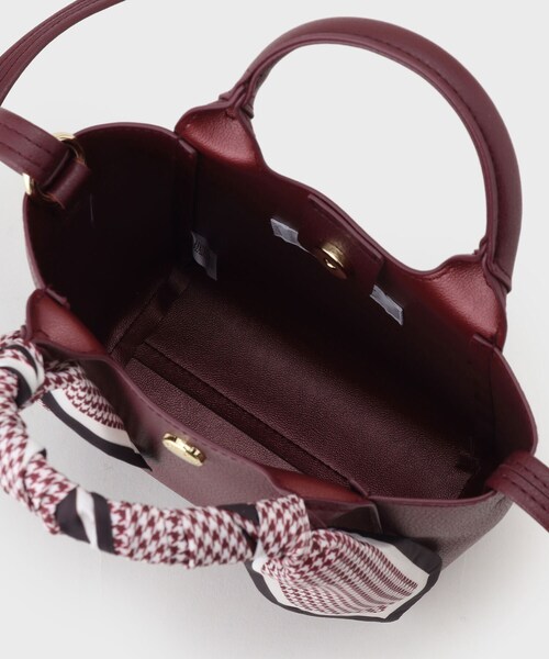 OPAQUE.CLIP（オペークドットクリップ）の「◆長さ調整可能！千鳥柄スカーフ付き合皮ミニショルダーバッグ（ショルダーバッグ・レディース・ブラウン系その他/ボルドー/ブラック/チャコールグレー・00）」の13枚目の写真