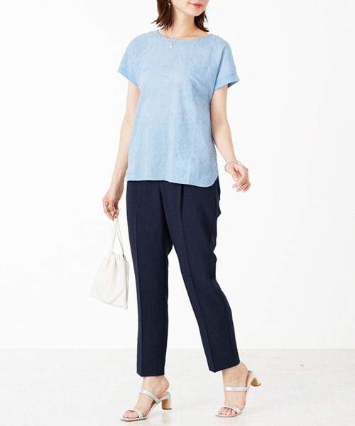 BELLUNA PLUS（ベルーナ）の「刺しゅうレース切替プルオーバー（Tシャツ/カットソー・レディース・イエロー/ブルー/ライトグリーン/コーラル・MEDIUM/LARGE/X-LARGE）」の11枚目の写真