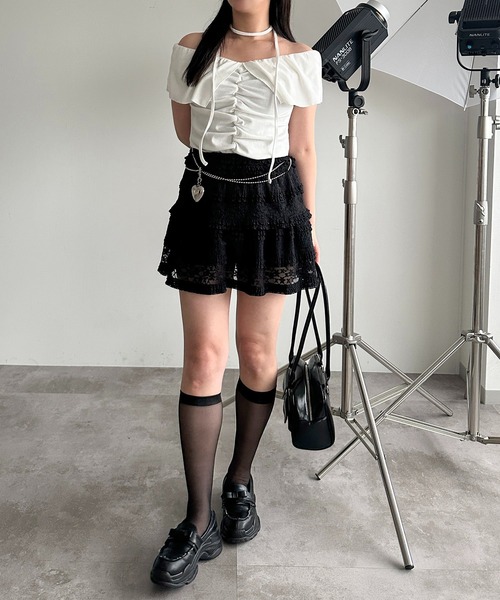 apres jour mignon(アプレジュールミニョン)の「【apres jour mignon SOIE】タイ付きオフショルトップス【ZOZOTOWN限定アイテム】(Tシャツ/カットソー・レディース・ブラック/チャコールグレー/オフホワイト・フリー/X-LARGE)」の12枚目の写真